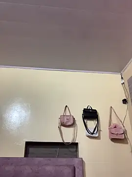 Candy LS online show from 01.31.26