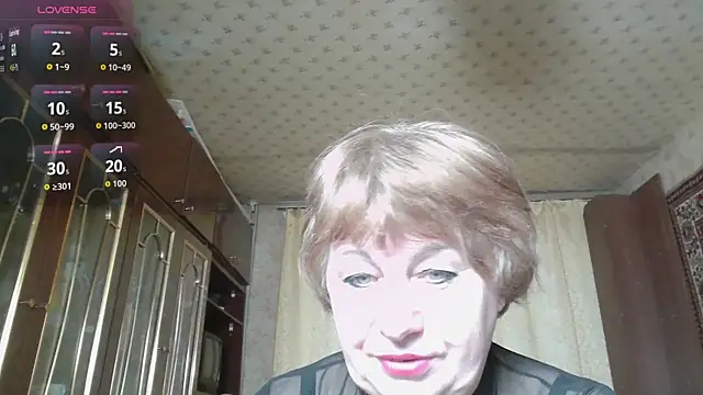 Casey peach online show from 02.10.26