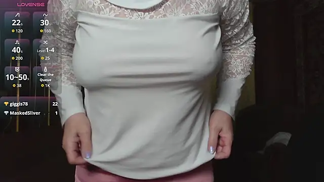 Casey peach online show from 04.15.26