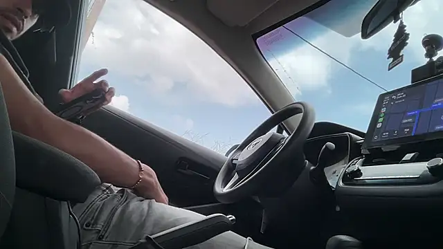 Snapshot of HotWhisper22 chatting on 02.27.26 HotWhisper22 online show from 02.27.26