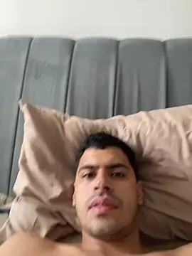 HotWhisper22 online show from 04.15.26