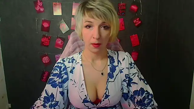 Lana Foxyy online show from 03.04.26