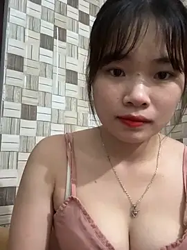 Snapshot of Meohen-122 chatting on 12.20.25 Meohen-122 online show from 12.20.25