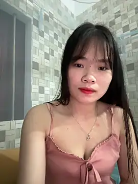 Snapshot of Meohen-122 chatting on 12.23.25 Meohen-122 online show from 12.23.25