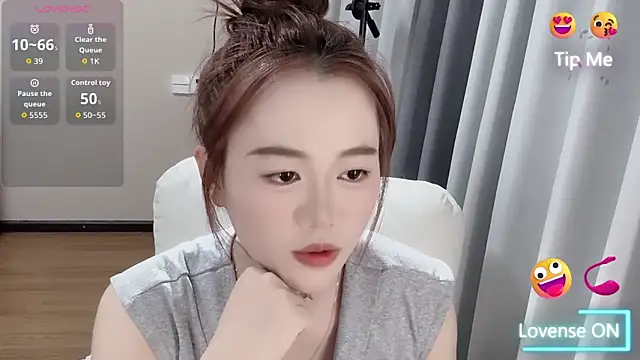 Amireux-8 online show from 04.08.26