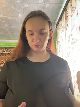 Snapshot of HarychaLysichka chatting on 06.26.26 HarychaLysichka online show from 06.26.26