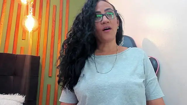 Bianca slut1 online show from 01.18.26