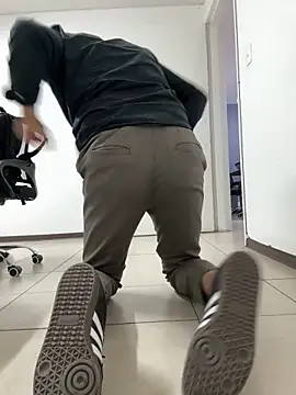 Snapshot of AdrianGarcia89 chatting on 04.10.26 AdrianGarcia89 online show from 04.10.26