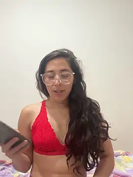 LatinDoll8 online show from 05.21.26