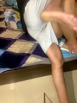 Snapshot of farhana_bebs chatting on 01.09.26 farhana bebs online show from 01.09.26