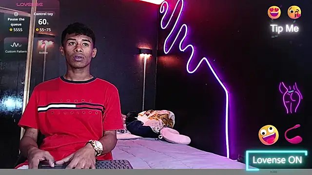 Yoim Williams online show from 12.20.25