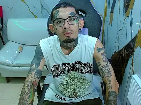 Boy tatto77 online show from 04.22.26