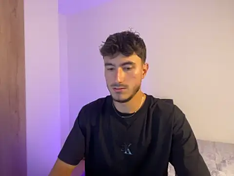 Snapshot of LIAM_COLT chatting on 02.14.26 LIAM COLT online show from 02.14.26