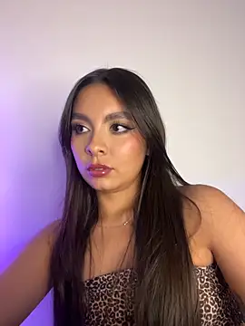 Nicollewest1 online show from 02.14.26