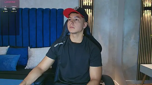 Snapshot of Noah_Clarkk chatting on 06.16.26 Noah Clarkk online show from 06.16.26