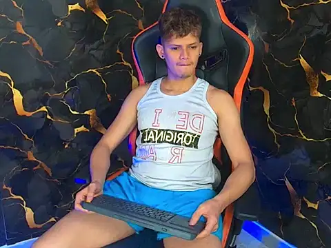 davilap toyboy online show from 01.17.26