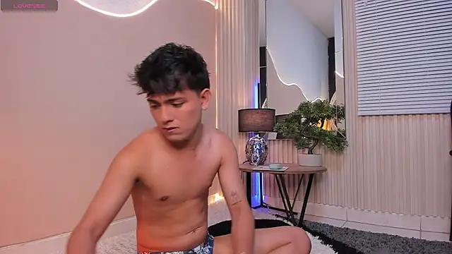 Thristan Leones online show from 01.13.26