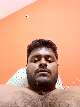 Snapshot of yourwellman chatting on 02.19.26 yourwellman online show from 02.19.26