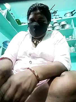 Snapshot of sirisha__9 chatting on 02.12.26 sirisha 9 online show from 02.12.26