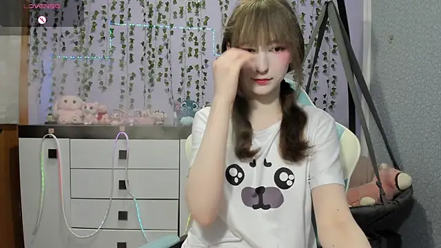 Snapshot of Yoonhee_ki chatting on 07.12.26 Yoonhee ki online show from 07.12.26