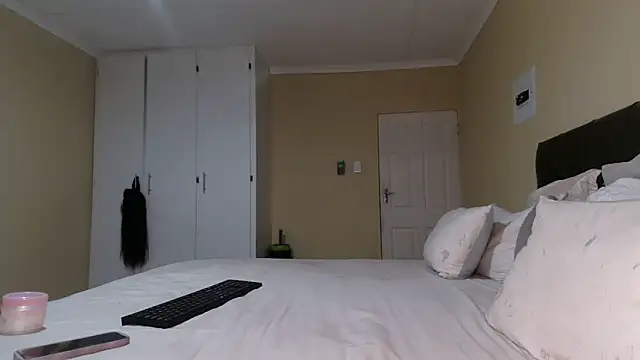 Alaiyasexy online show from 03.31.26