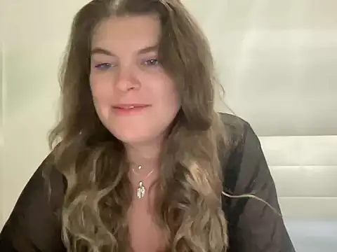 SweetBow xx online show from 12.21.25