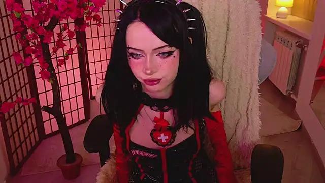 Dark Diva online show from 03.25.26