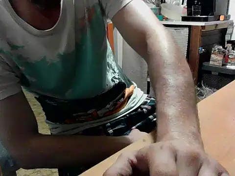 Snapshot of PM12345A chatting on 08.06.26 PM12345A online show from 08.06.26
