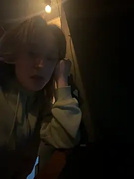 Snapshot of LilyLuck_ chatting on 02.22.26 LilyLuck online show from 02.22.26