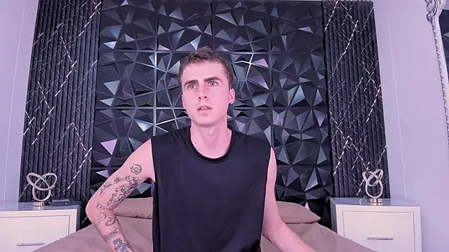 SpaceBoy1 online show from 02.25.26