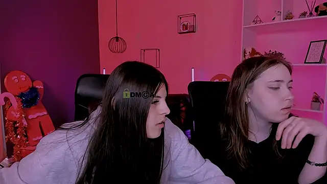 lizzie boom  online show from 01.12.26