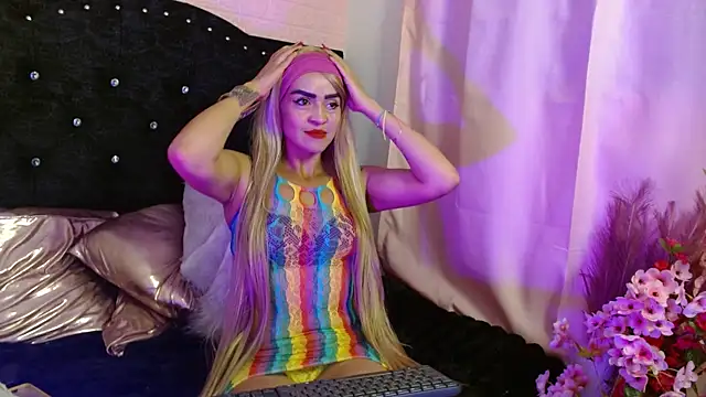 Ambar Rouxee online show from 01.09.26