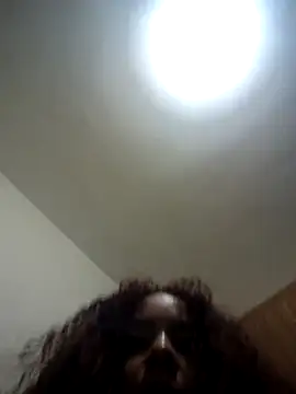 Snapshot of Loreww chatting on 12.22.25 Loreww online show from 12.22.25