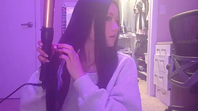 Snapshot of luvvivii chatting on 02.07.26 luvvivii online show from 02.07.26