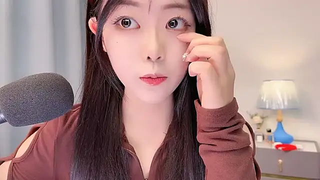 smalldaisy online show from 04.12.26