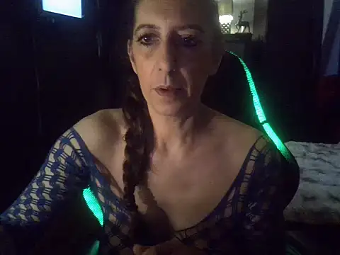 Snapshot of labelgecoquine chatting on 10.05.25 labelgecoquine online show from 10.05.25