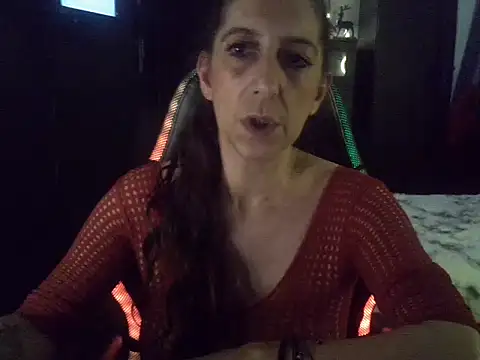 Snapshot of labelgecoquine chatting on 10.14.25 labelgecoquine online show from 10.14.25