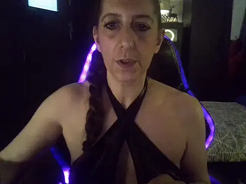 Snapshot of labelgecoquine chatting on 11.04.25 labelgecoquine online show from 11.04.25