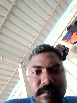 Snapshot of Tamilpaiyan07 chatting on 02.11.26 Tamilpaiyan07 online show from 02.11.26