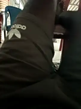 Snapshot of Tamilpaiyan07 chatting on 02.20.26 Tamilpaiyan07 online show from 02.20.26