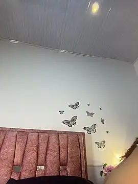 Violetta Moretti online show from 01.14.26