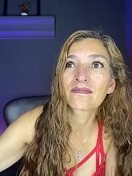 Snapshot of JennaMilf_ chatting on 01.10.26 JennaMilf online show from 01.10.26