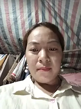Snapshot of Lucky_cutee chatting on 05.15.26 Lucky cutee online show from 05.15.26