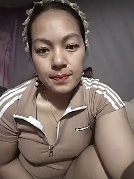 Snapshot of Lucky_cutee chatting on 06.02.26 Lucky cutee online show from 06.02.26