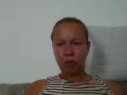 Snapshot of jennyblondeuk chatting on 07.09.26 jennyblondeuk online show from 07.09.26