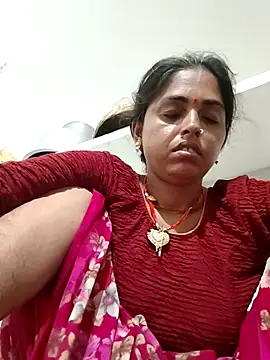 Snapshot of Mahima_rani34 chatting on 07.04.26 Mahima rani34 online show from 07.04.26