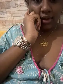 Snapshot of amorasecy chatting on 06.27.26 amorasecy online show from 06.27.26