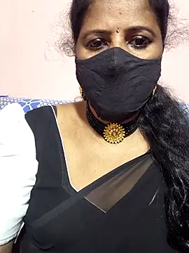 Snapshot of siri_tamiltelugu chatting on 02.28.26 siri tamiltelugu online show from 02.28.26