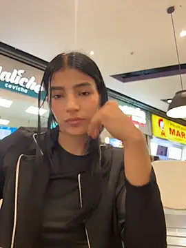 Snapshot of Ema_Rose_ chatting on 05.16.26 Ema Rose online show from 05.16.26