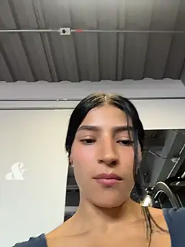 Snapshot of Ema_Rose_ chatting on 06.05.26 Ema Rose online show from 06.05.26